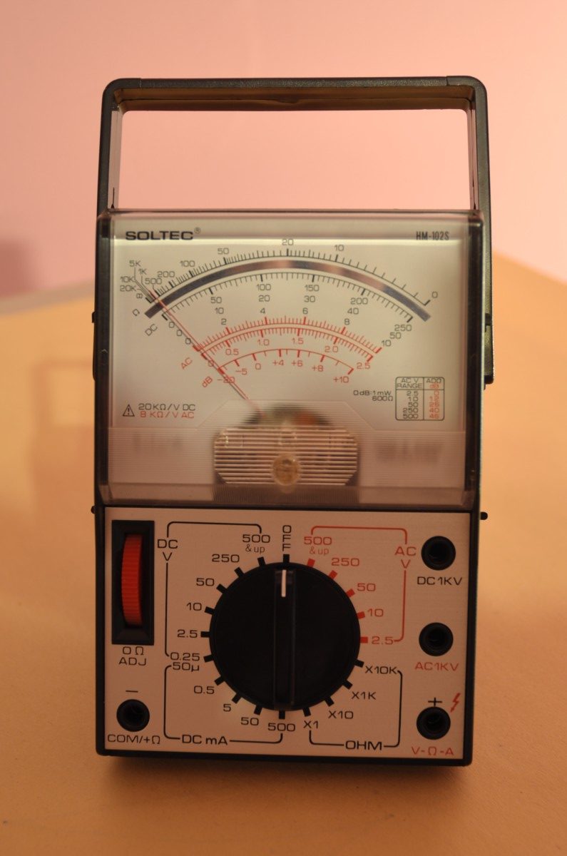 Soltec HM-102S: unboxing a 30 year old multimeter – We Saw a Chicken
